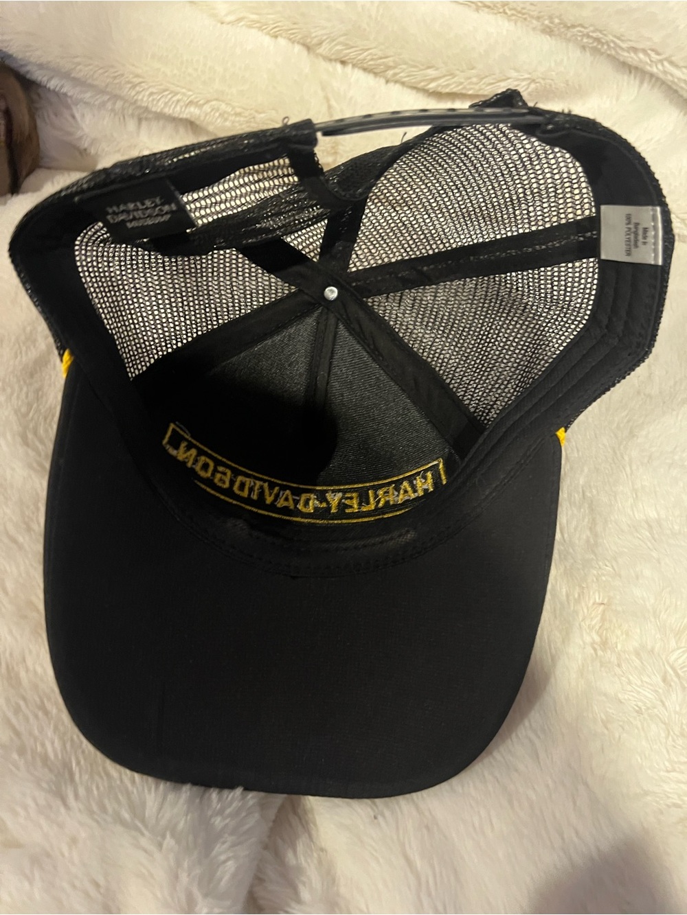 Harley-Davidson Black and Gold Embroidered Trucker Hat - Picture 3 of 3